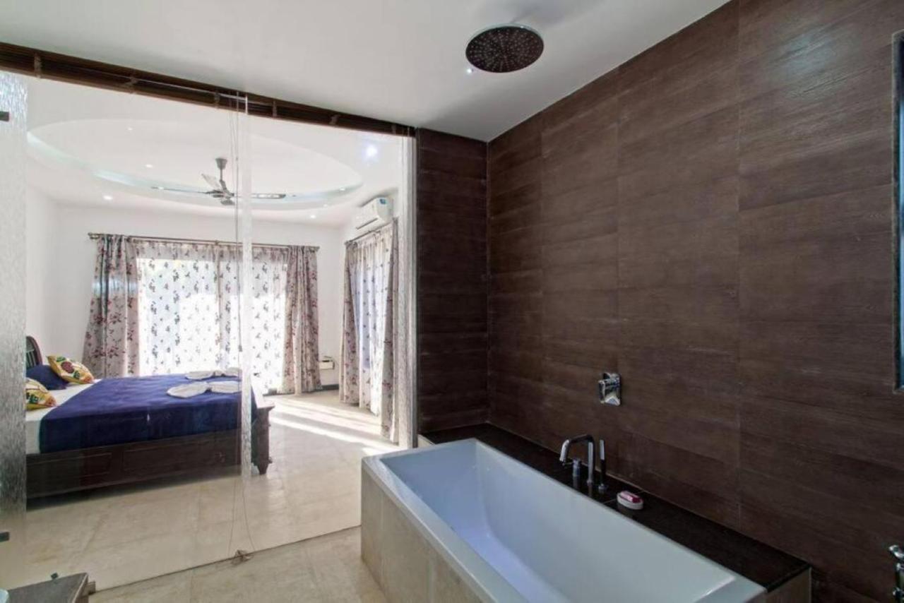 Luxury Rental With Kids Playroom In Goa Калангуте Екстериор снимка