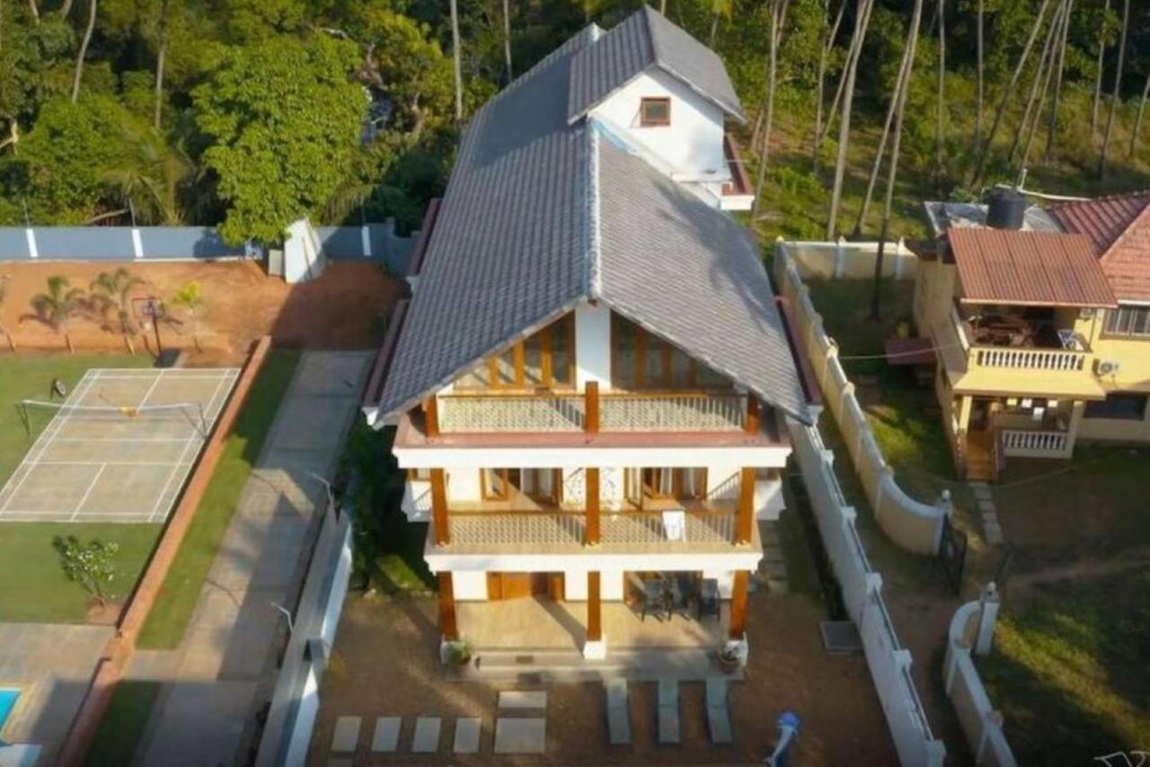 Luxury Rental With Kids Playroom In Goa Калангуте Екстериор снимка